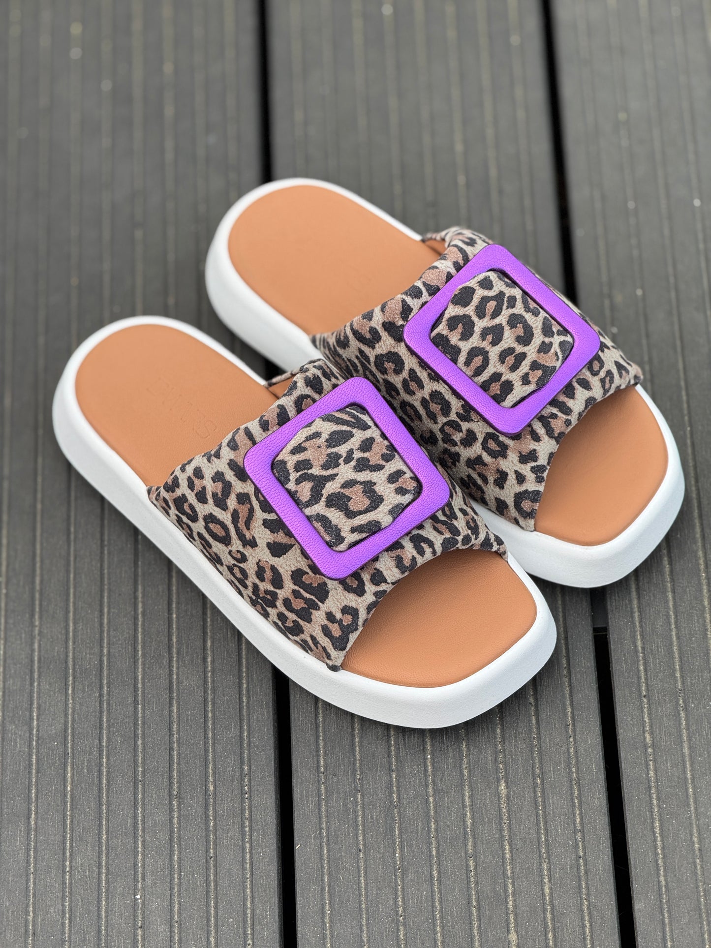 Fogo Leopard