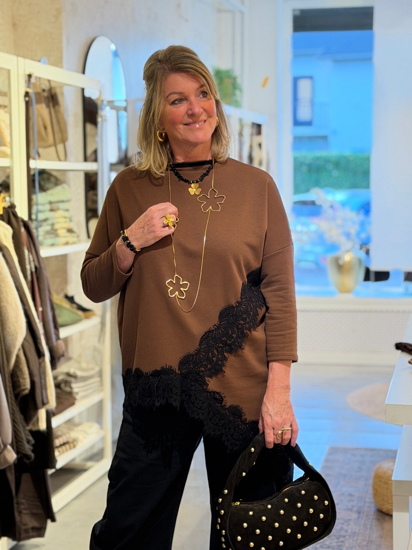 LEA LACE TRUI - Bruin