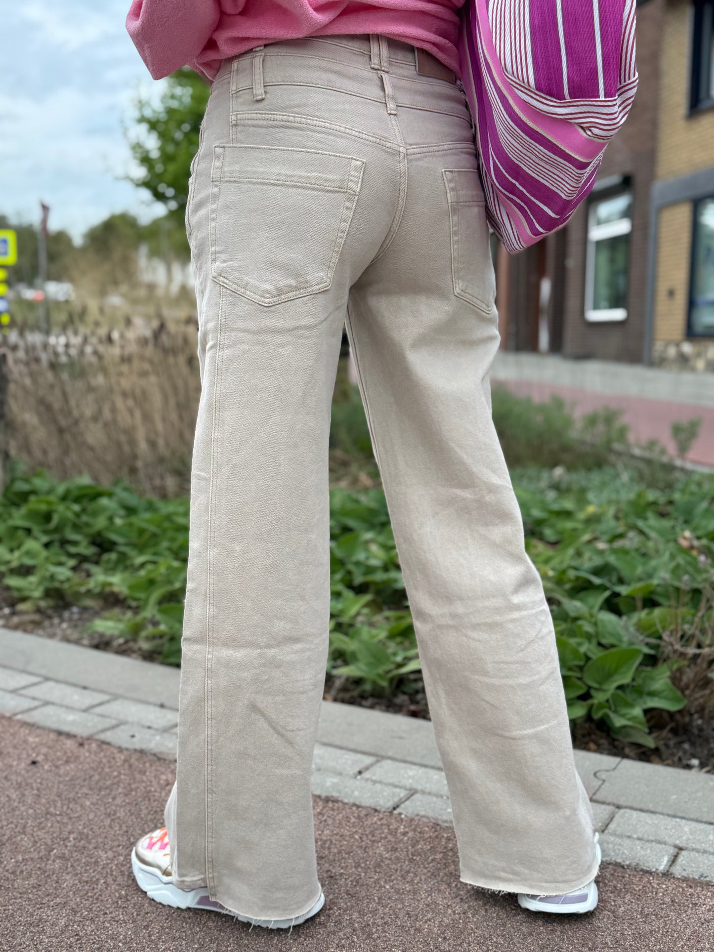 Wide Leg Sissy Beige