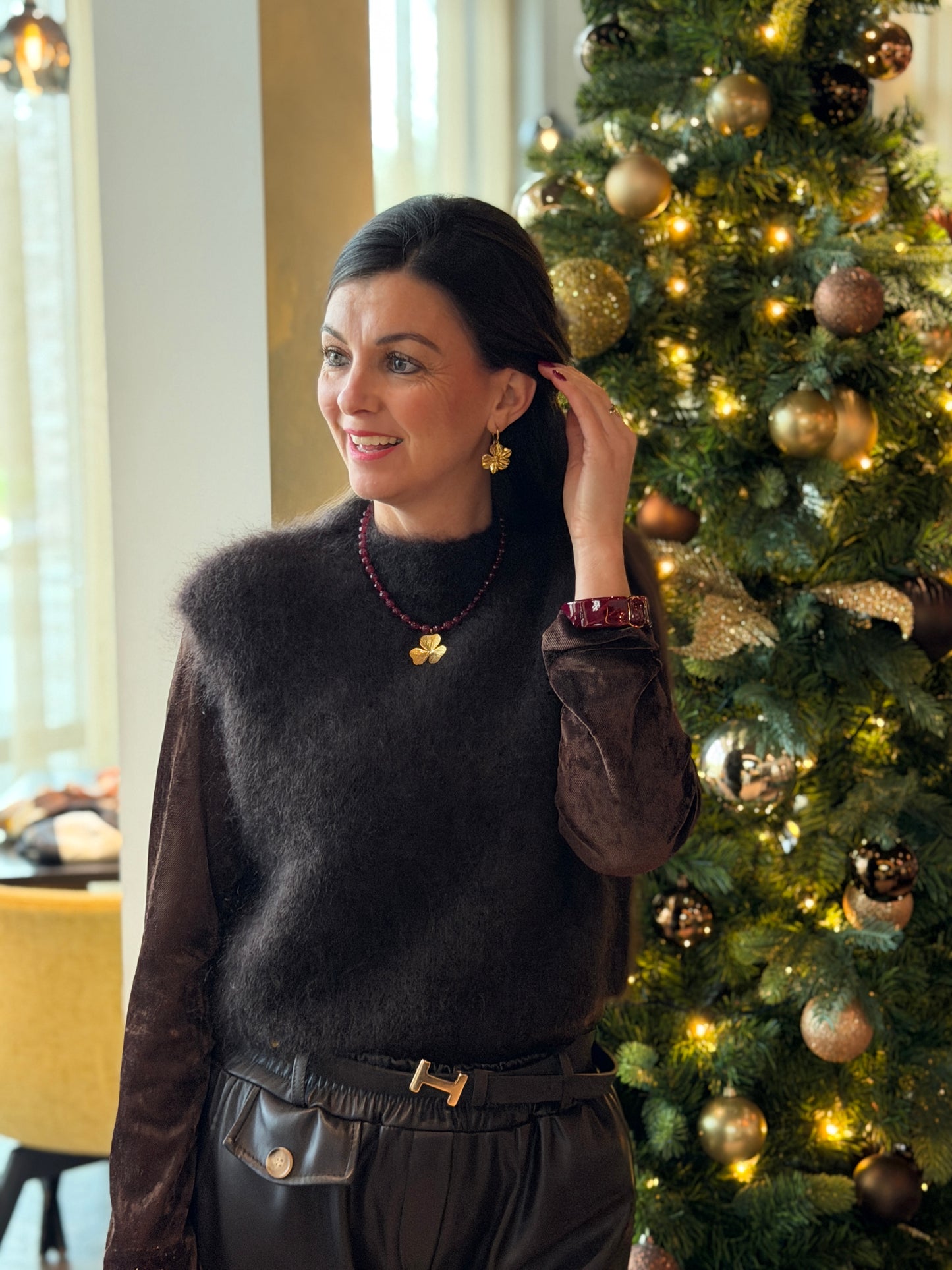 VELOURS Longsleeve - Donkerbruin