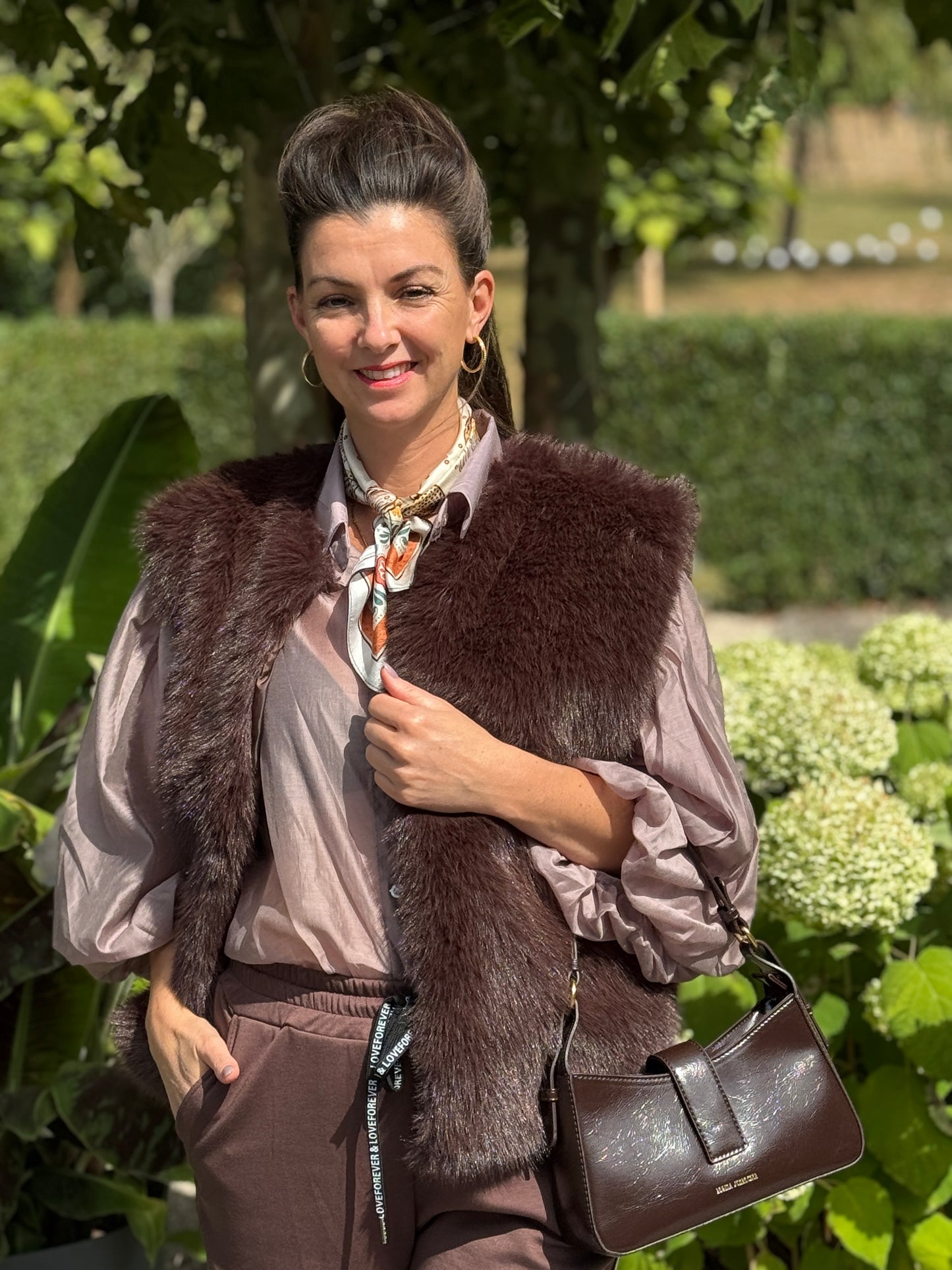 DAVANDI Gilet - bruin