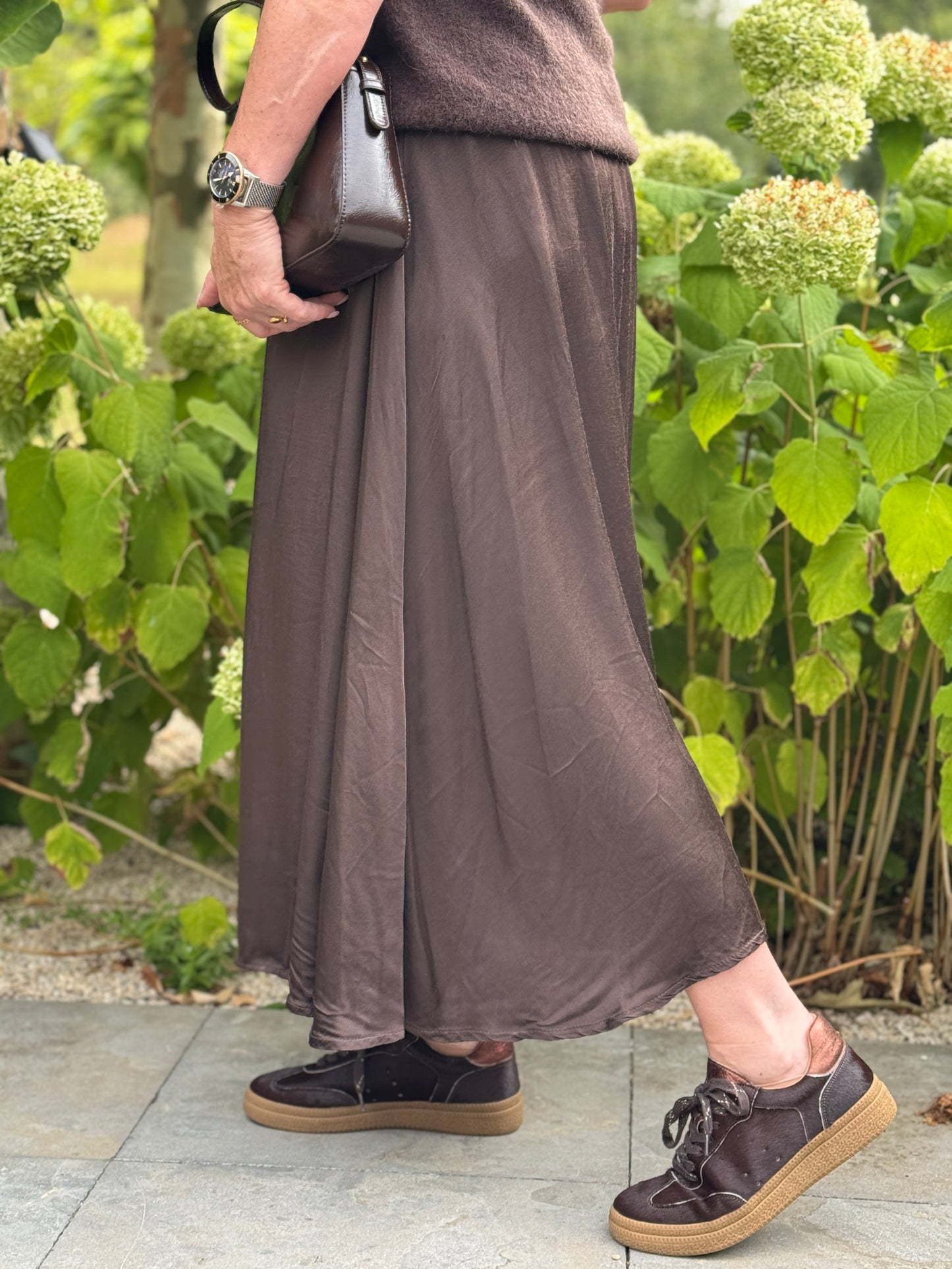 SATIN Rok - Bruin