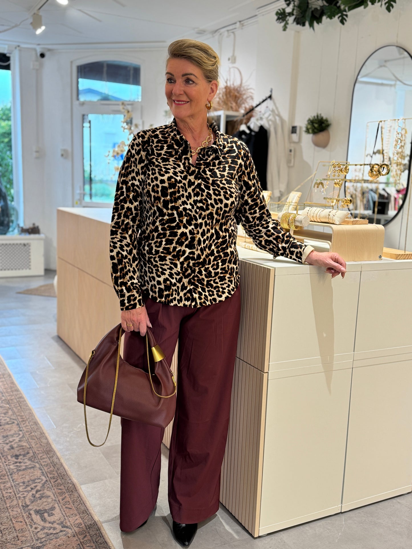 ANNIKA Blouse