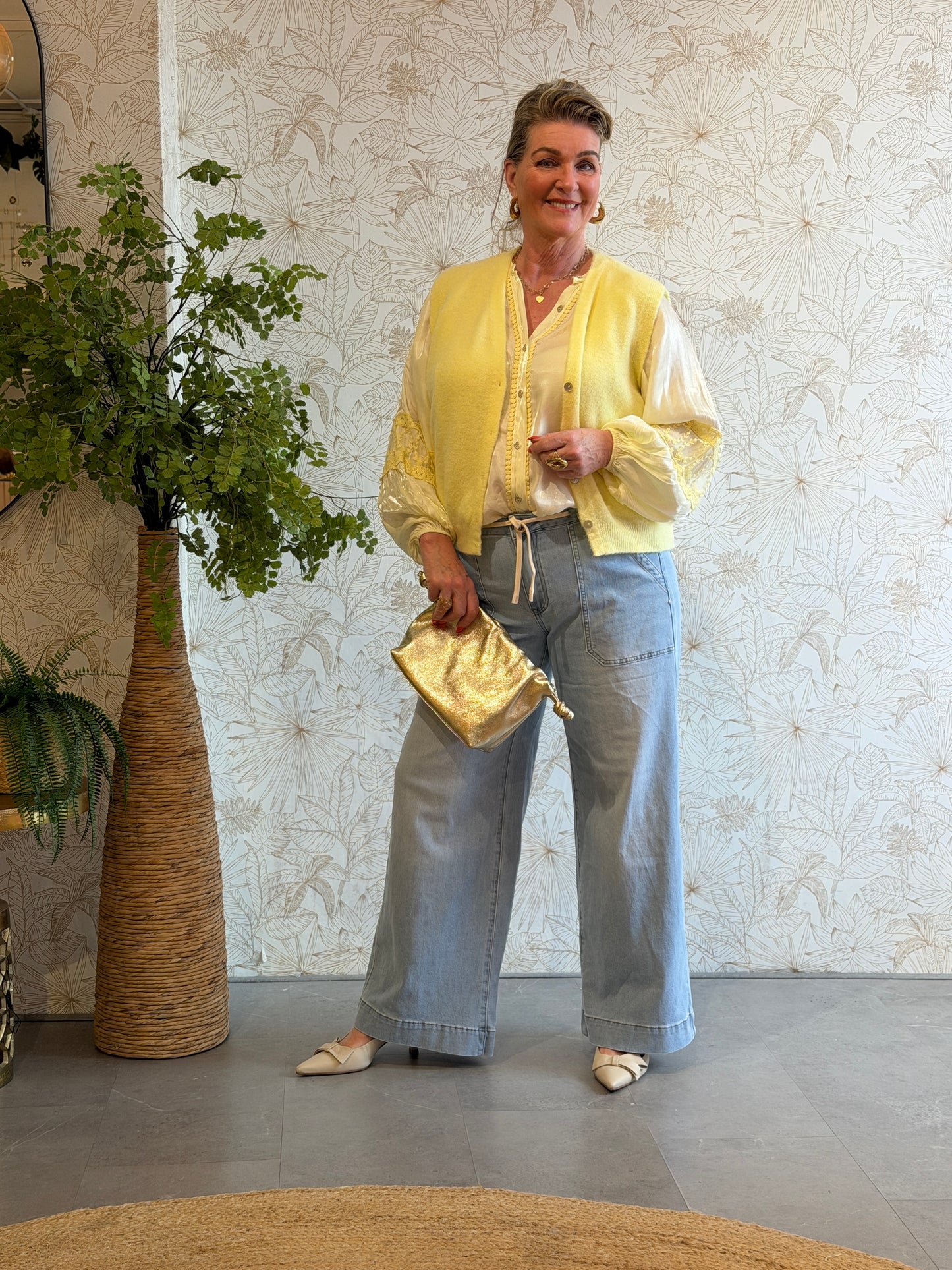 ESMÉ Satin Blouse - Geel