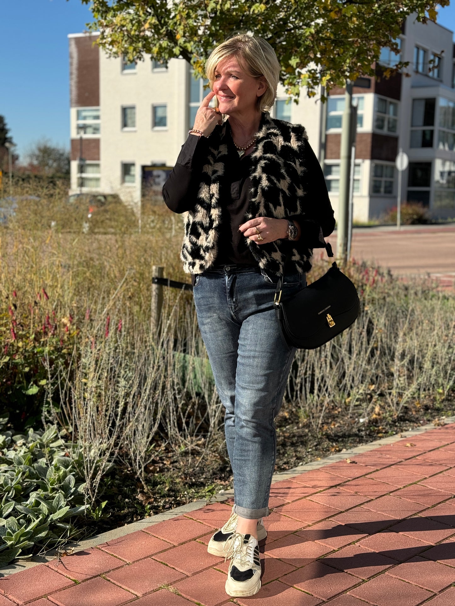 Paris Mom Jeans