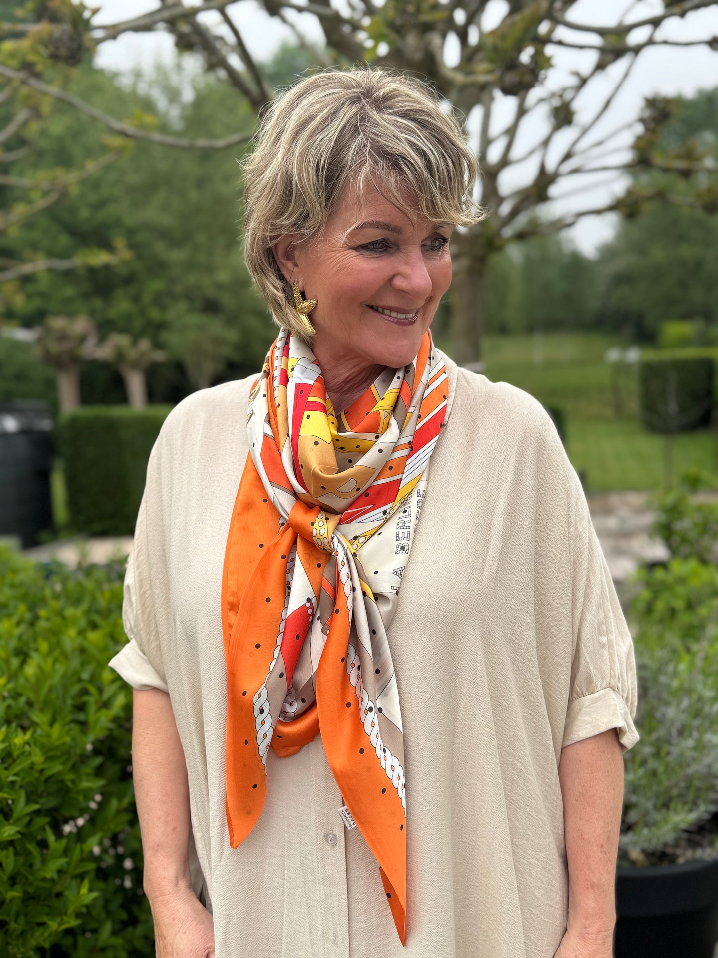 Puntsjaal Oranje