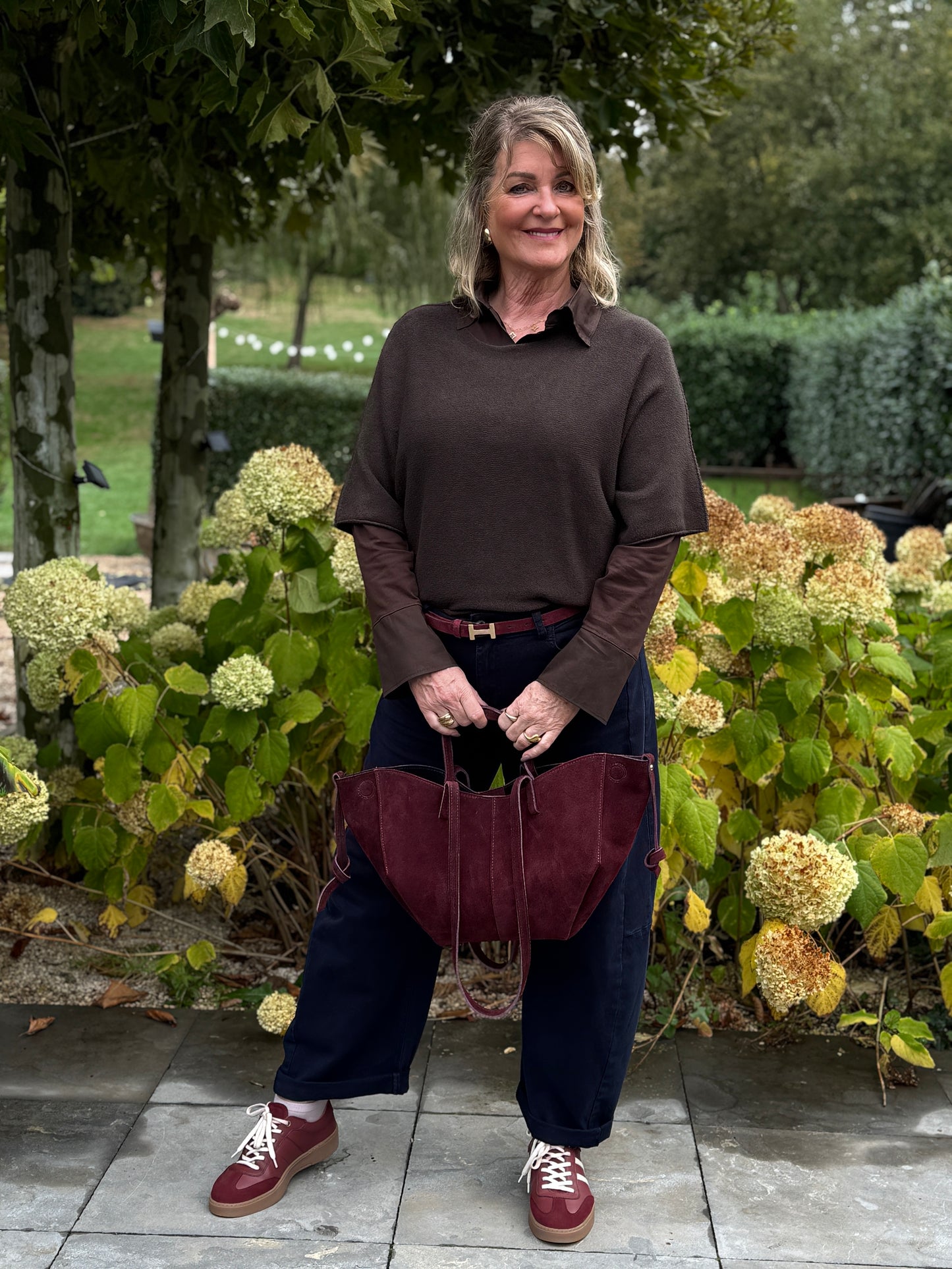 BASIC SLEEVE TOP - Bruin