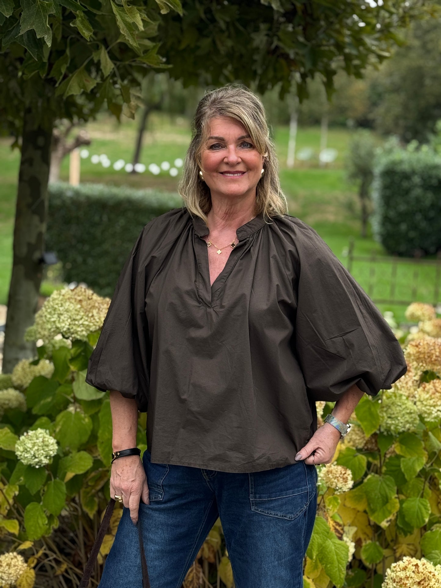BREA Blouse - Bruin