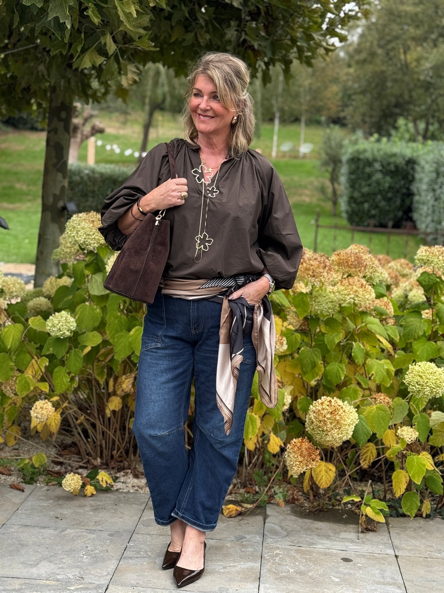 BREA Blouse - Bruin