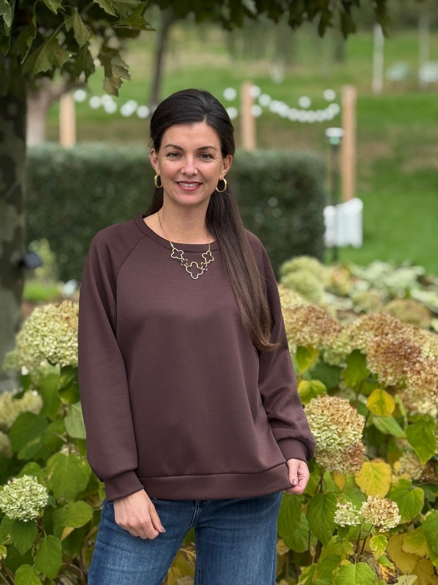 BASIC SWEATER - Bruin