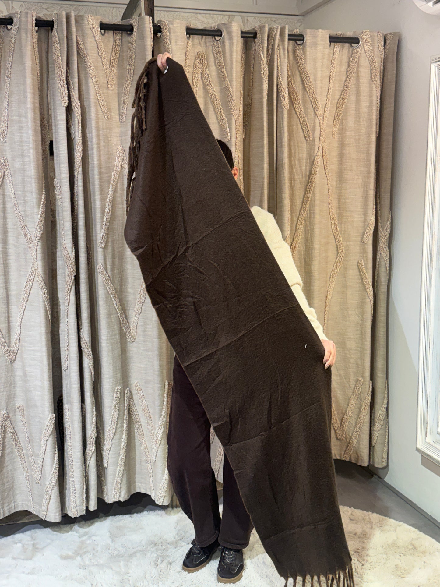 SILVIA SJAAL - Bruin