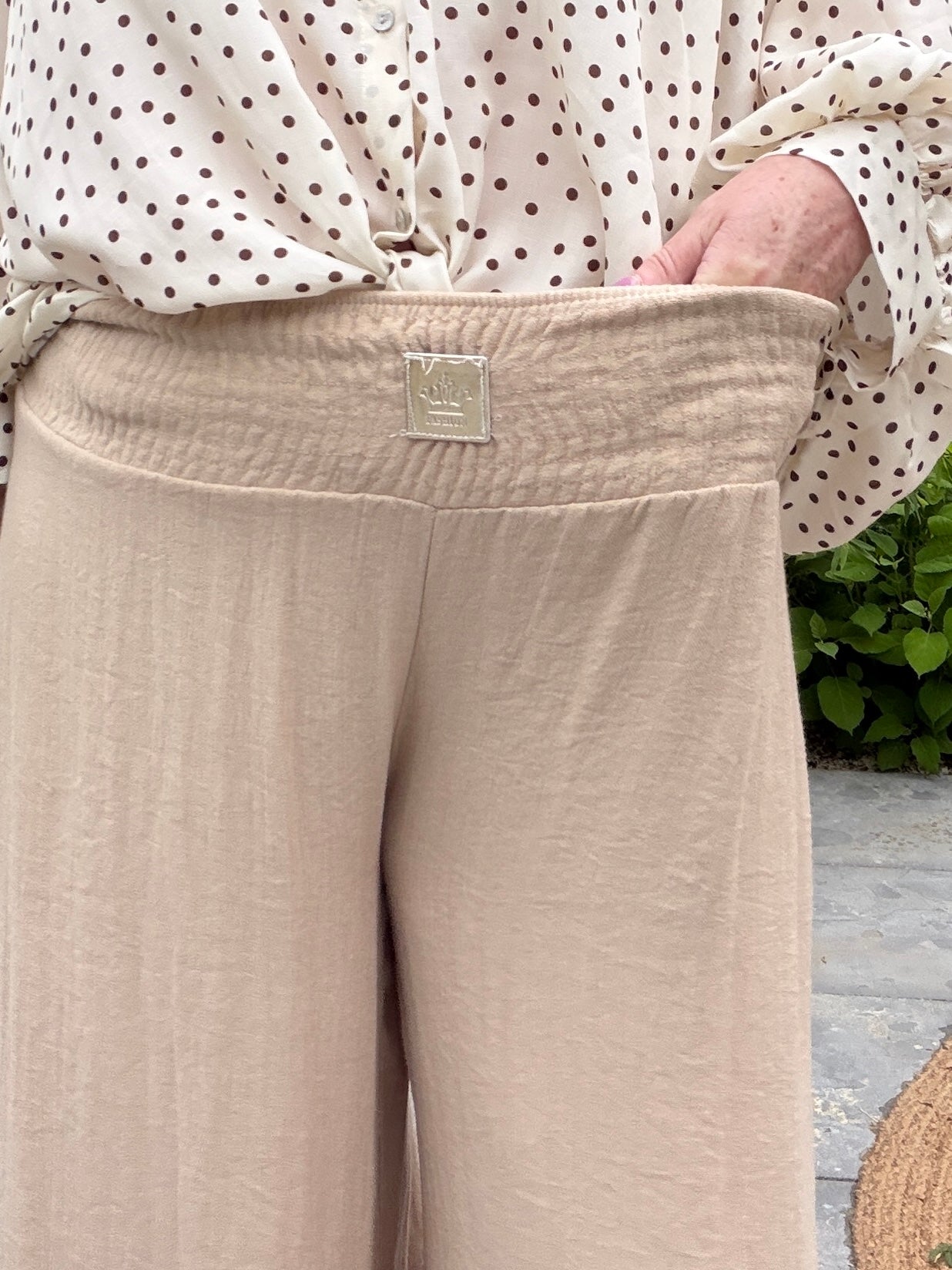 NIKA BROEK - CAMEL