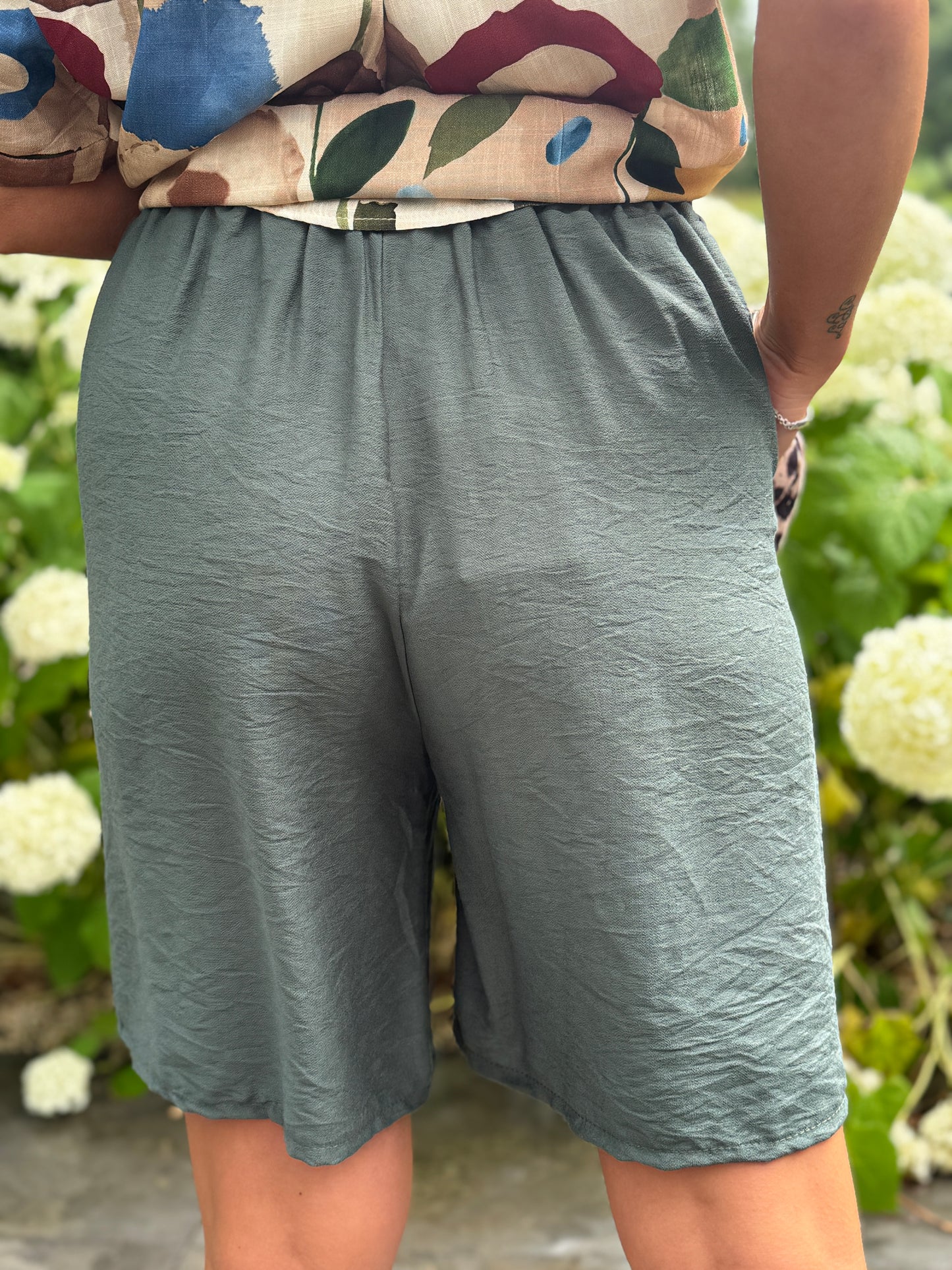 Elora Short - Groen