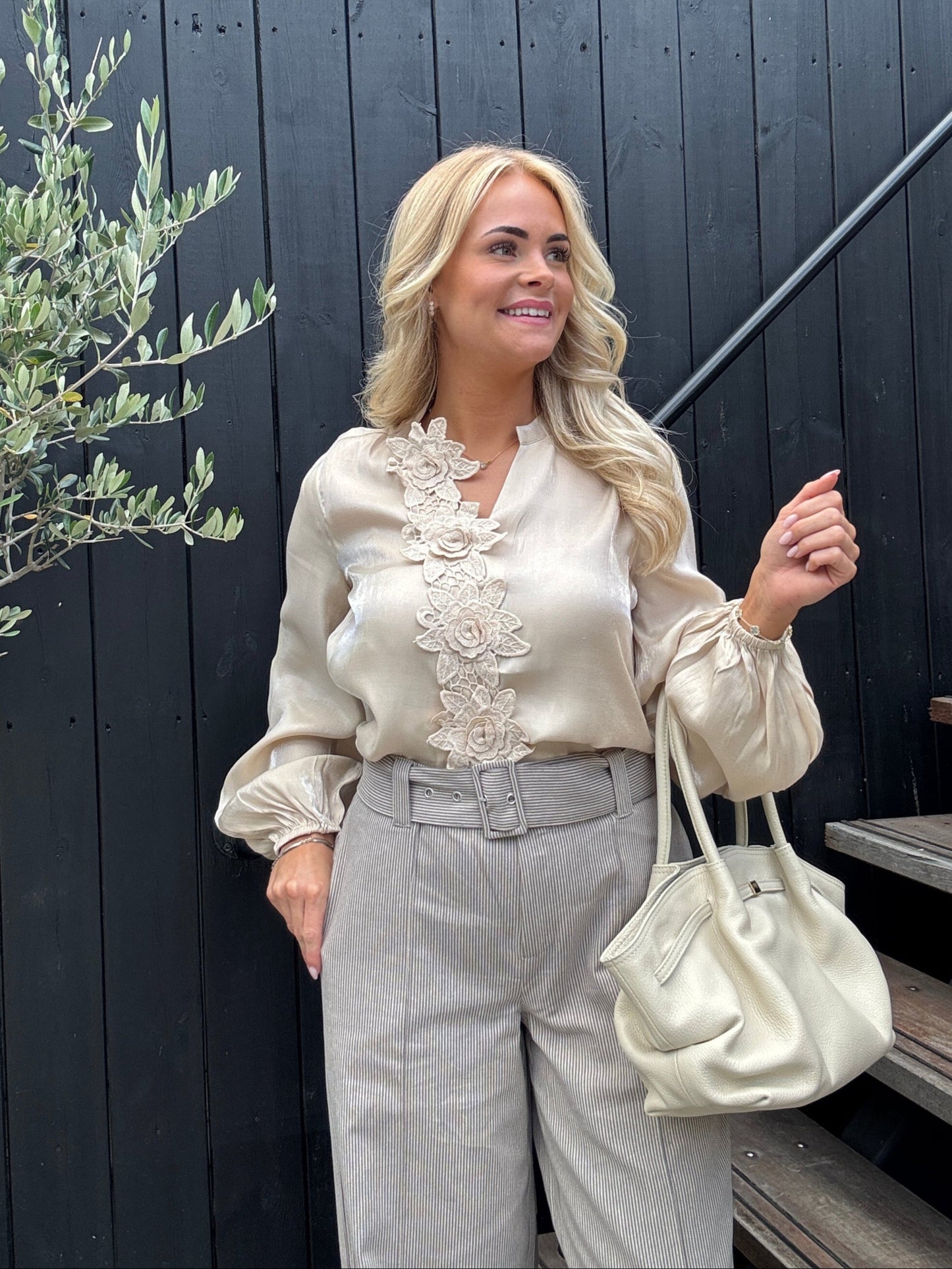 Fiola Blouse