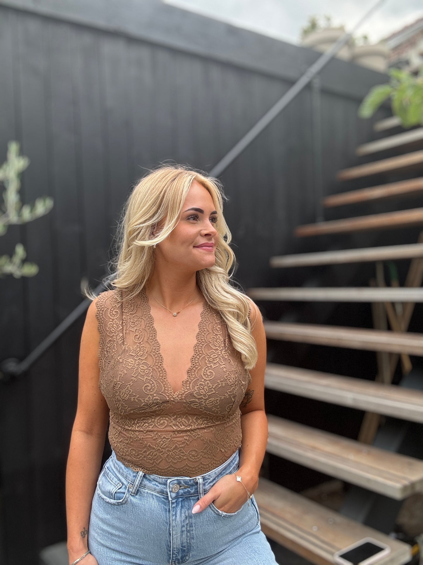 Lace Top - Bruin