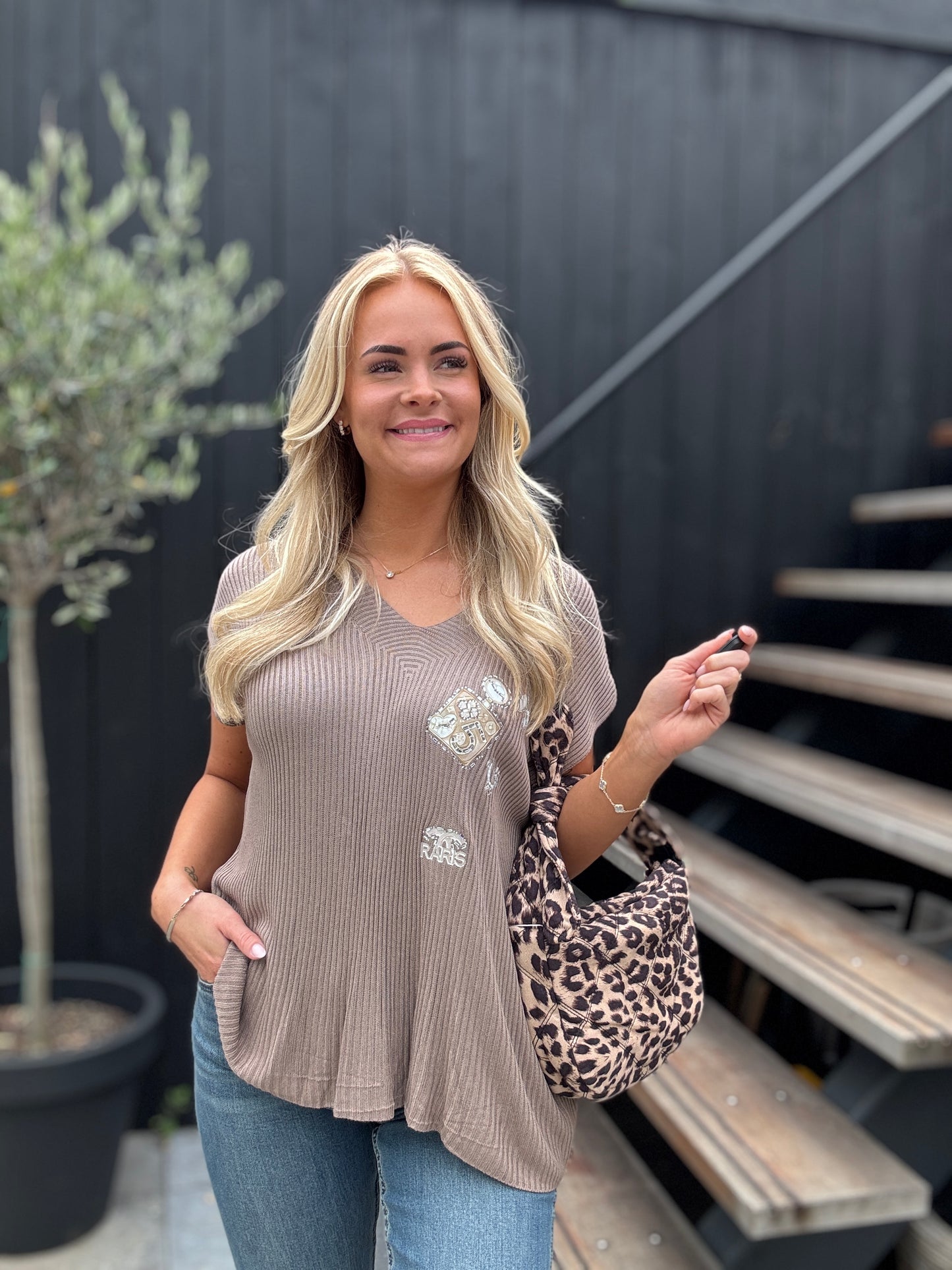 Paris Spencer - Bruin