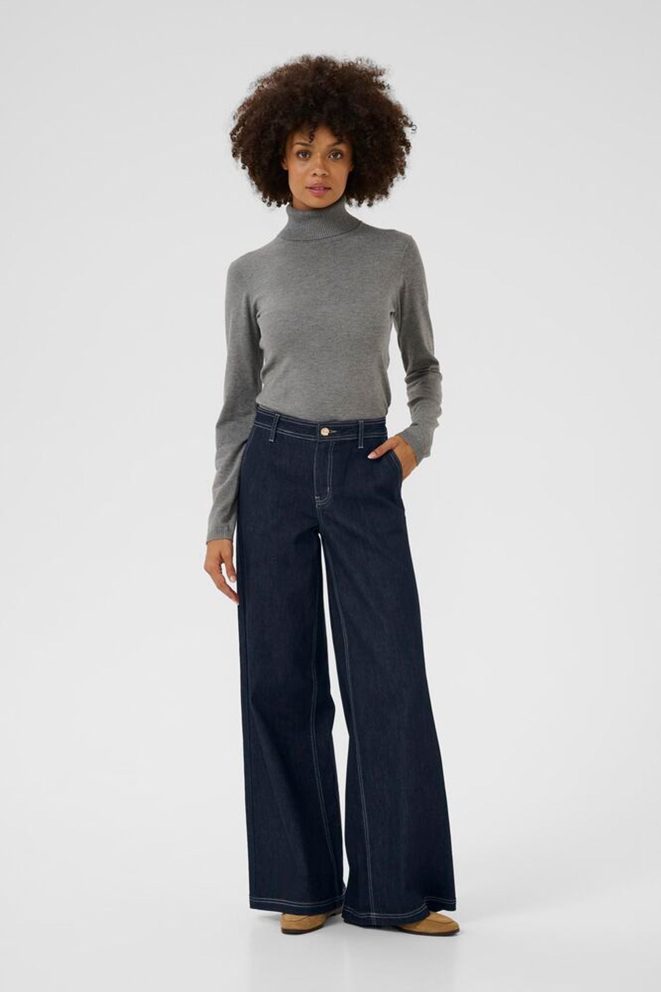 BOBBIE JEANS