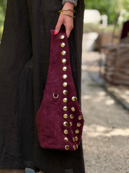 EVI STUD TAS