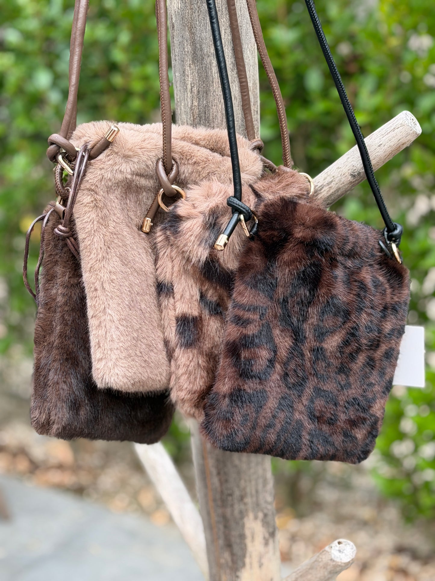 FOUR TAS
