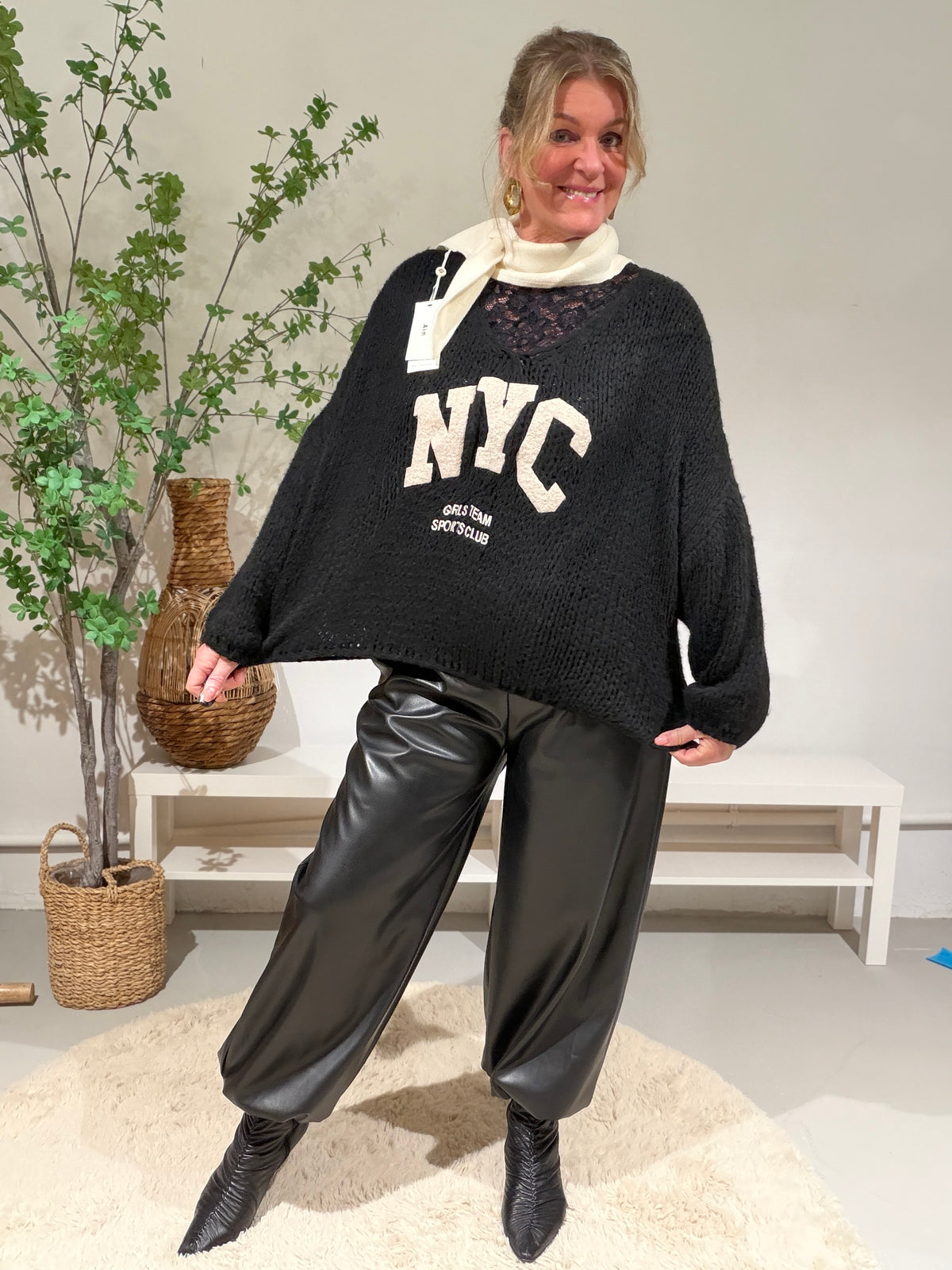 NYC TRUI - ZWART