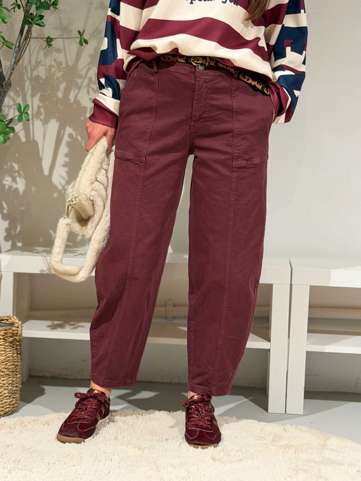 LENA BARREL JEANS - BORDEAUX