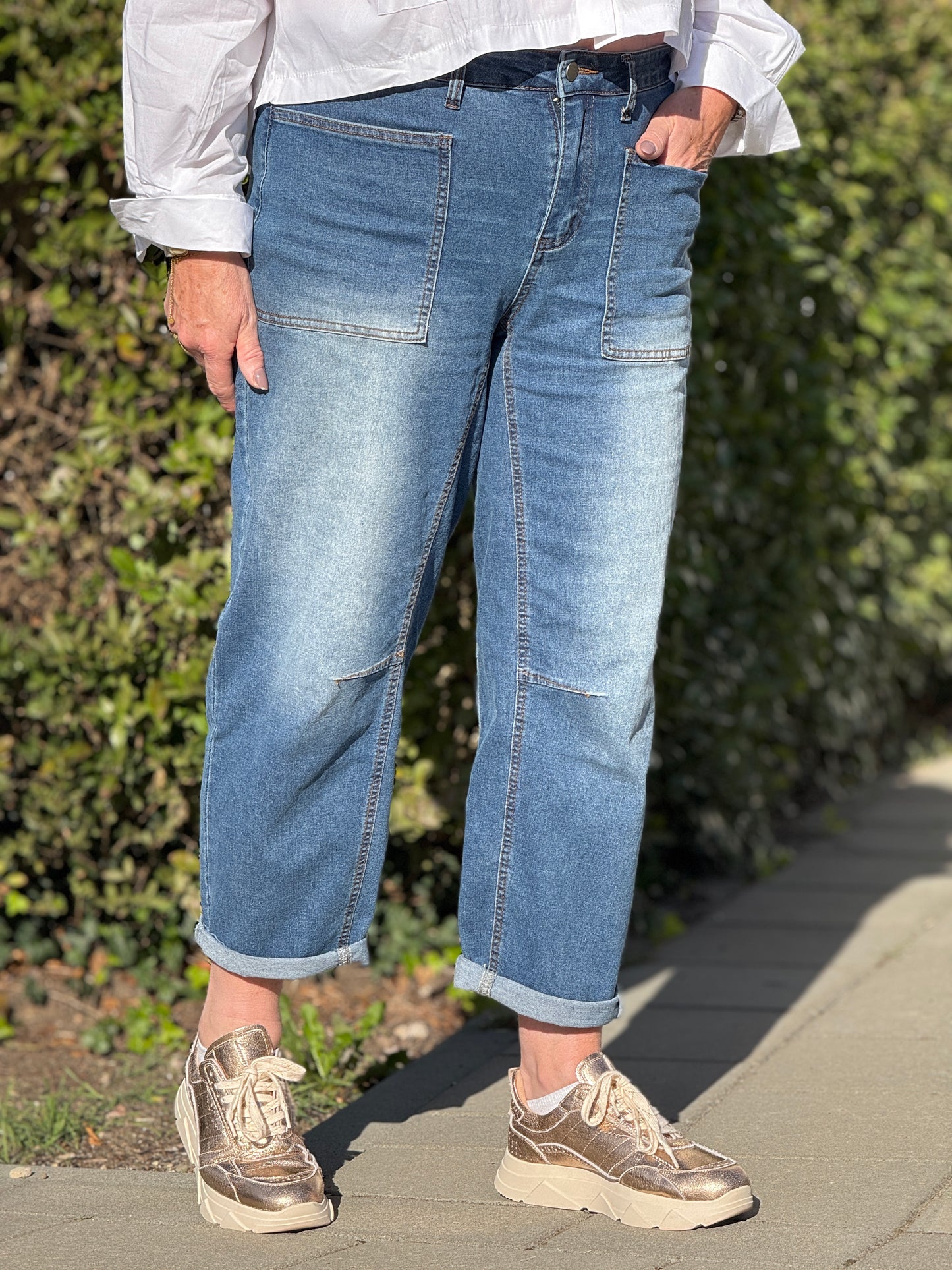BARREL Jeans