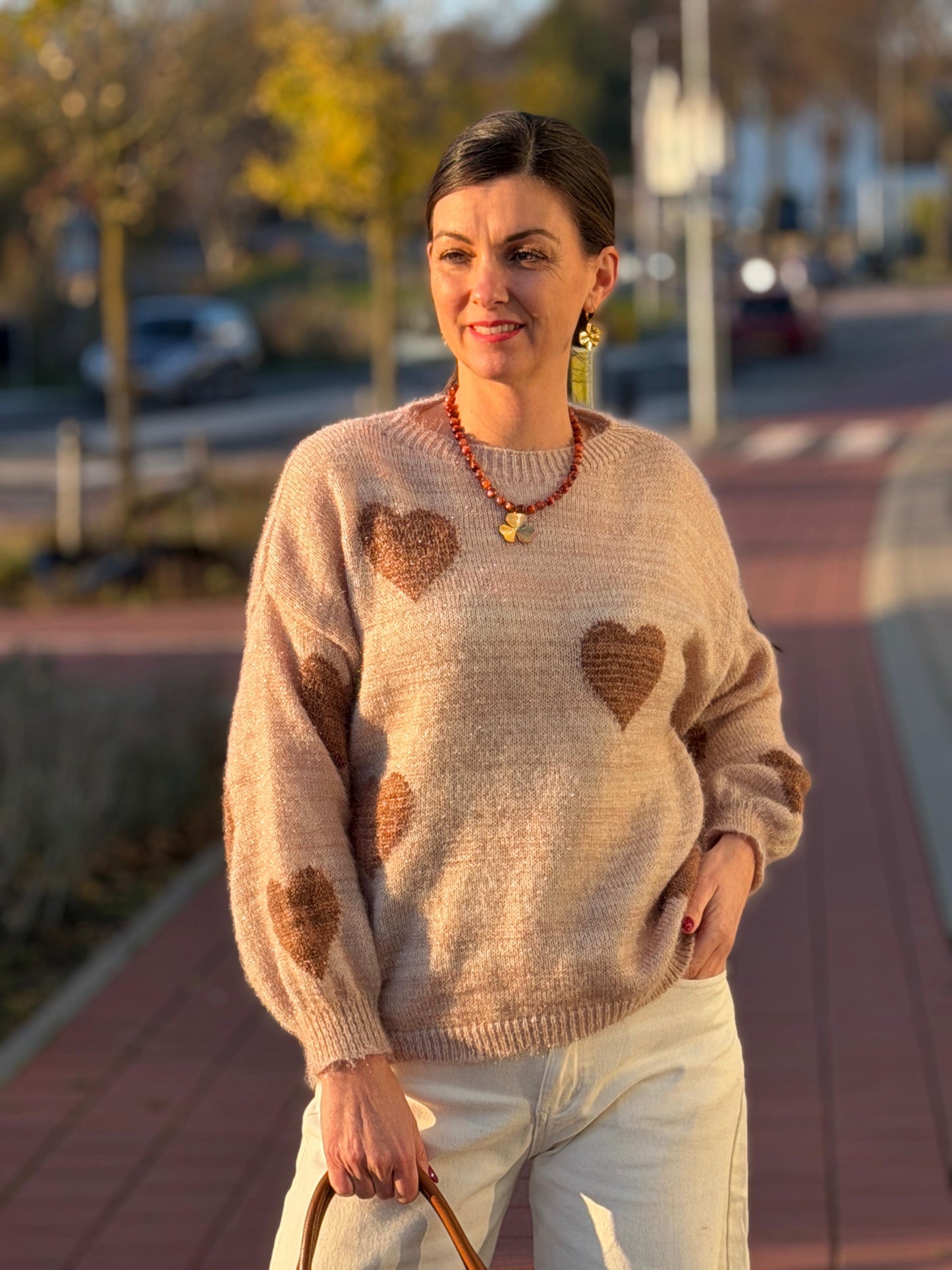 LOVELY Heart Trui - Beige