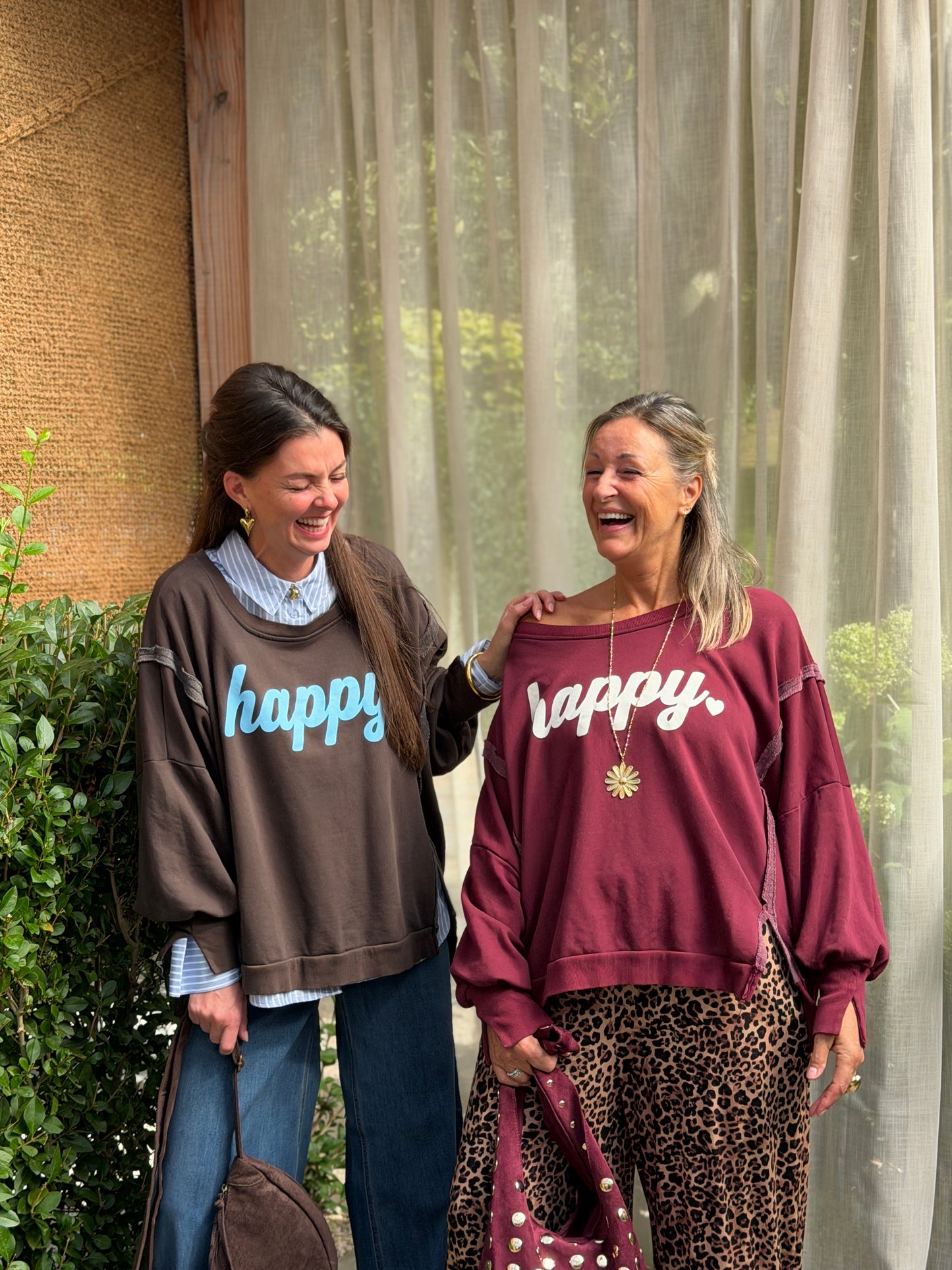 HAPPY SWEATER - BRUIN