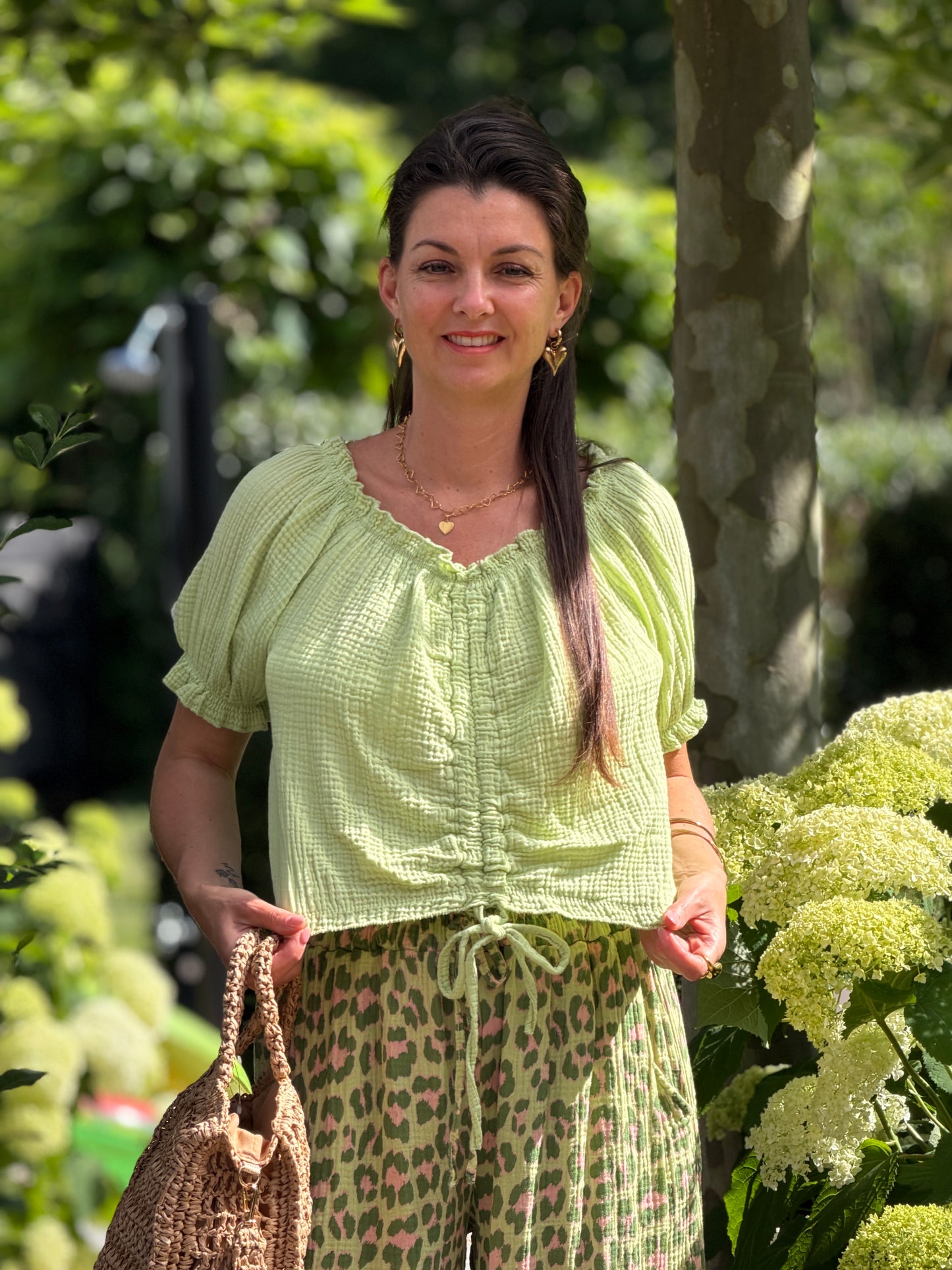 NYLA TOP - GROEN