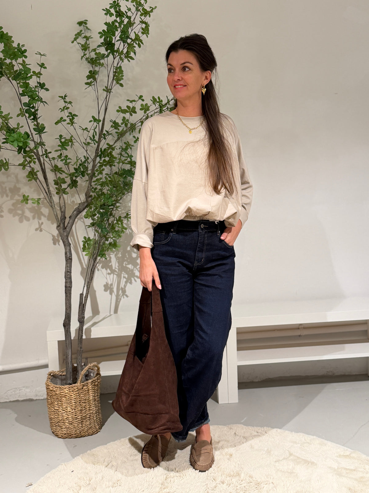 INEZ SHIRT - BEIGE