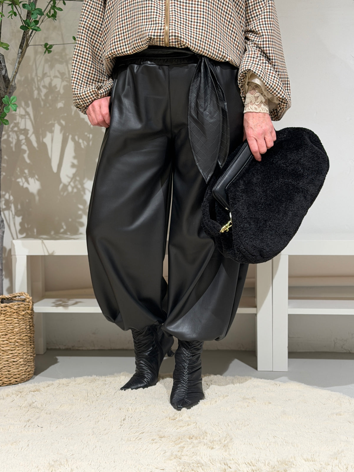 BROEK BALLOON LEATHERLOOK - ZWART