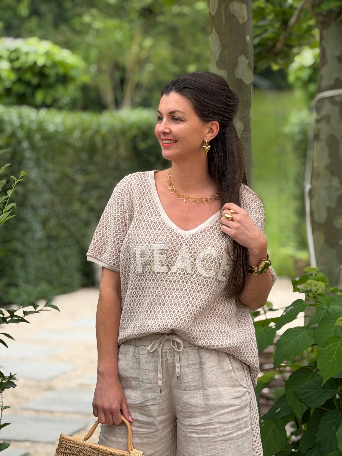 ISA PEACE SHIRT - BEIGE