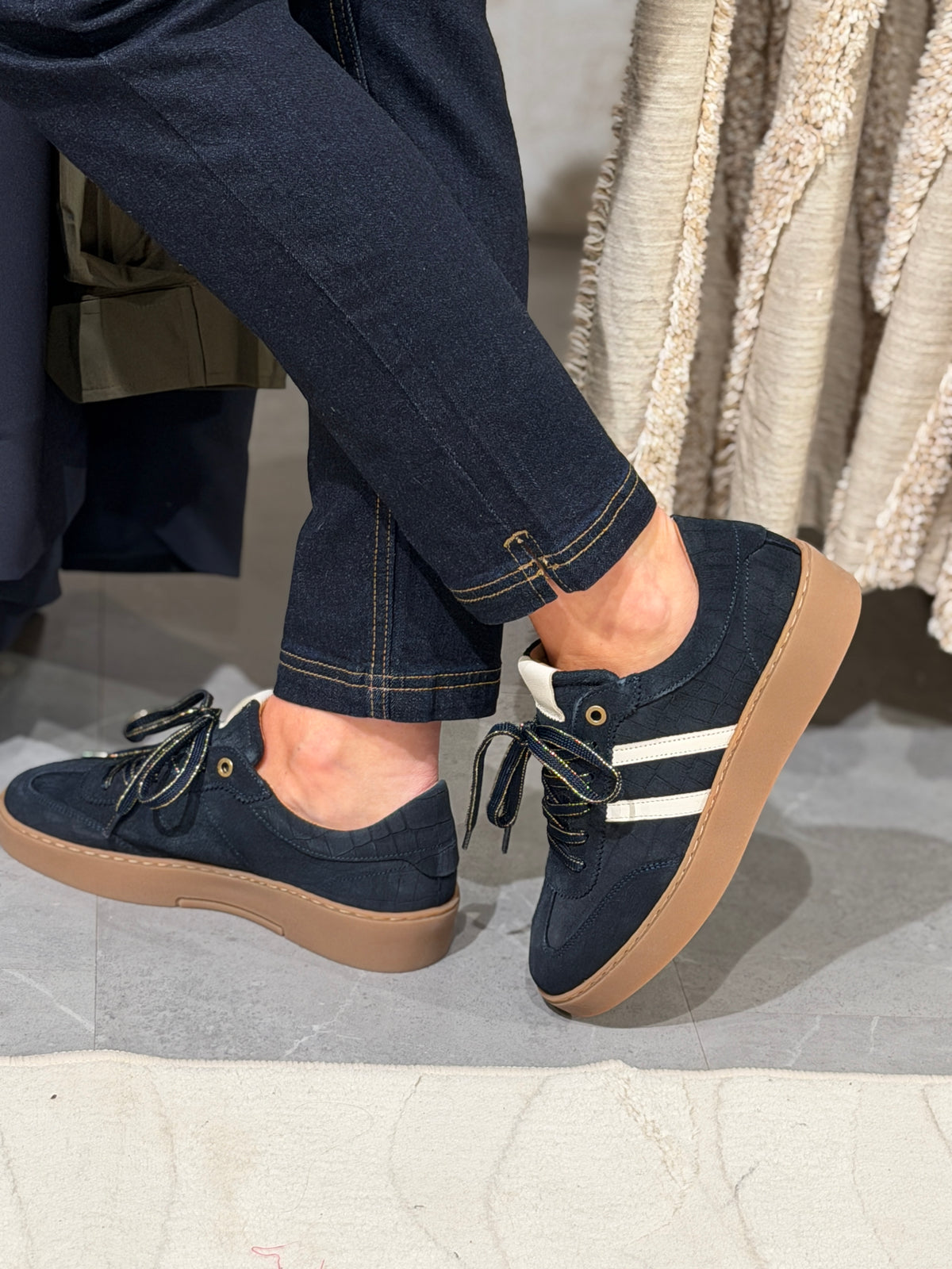 NYNKE  SNEAKER BLAUW