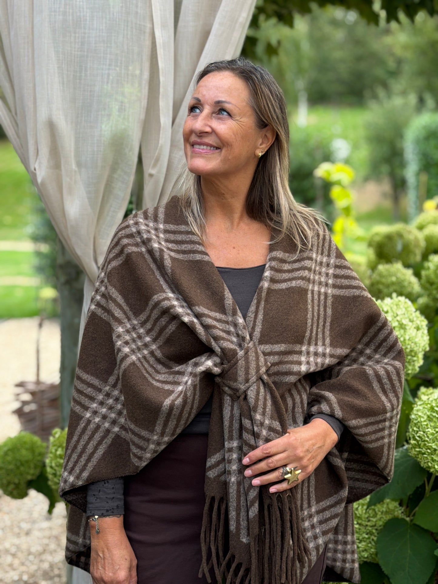 PONCHO