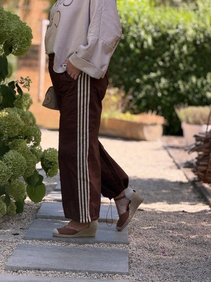 BALLOON STRIPE BROEK - BRUIN