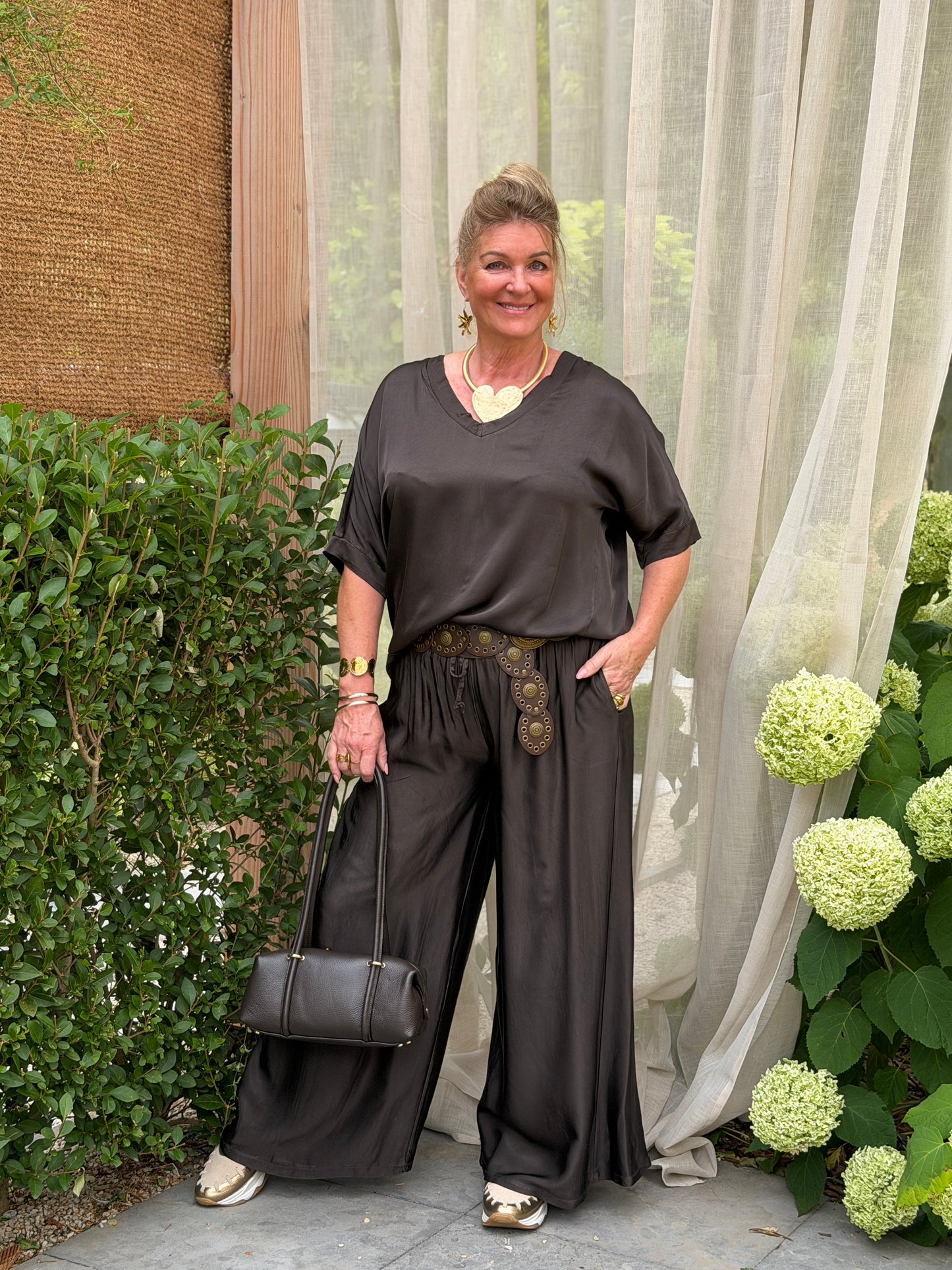 SATIN BLOUSE - BRUIN