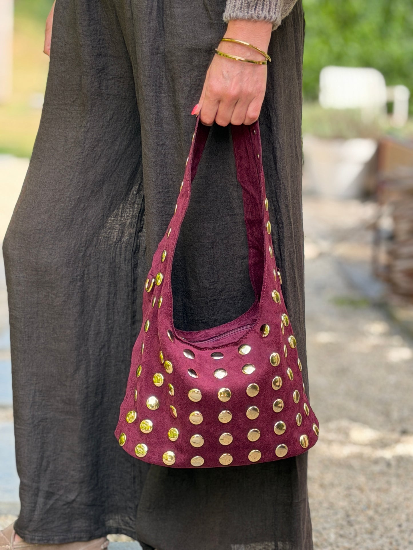 EVI STUD TAS