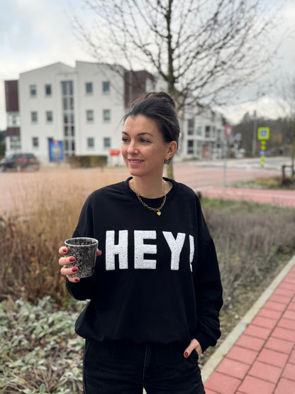 HEY Sweater - Zwart