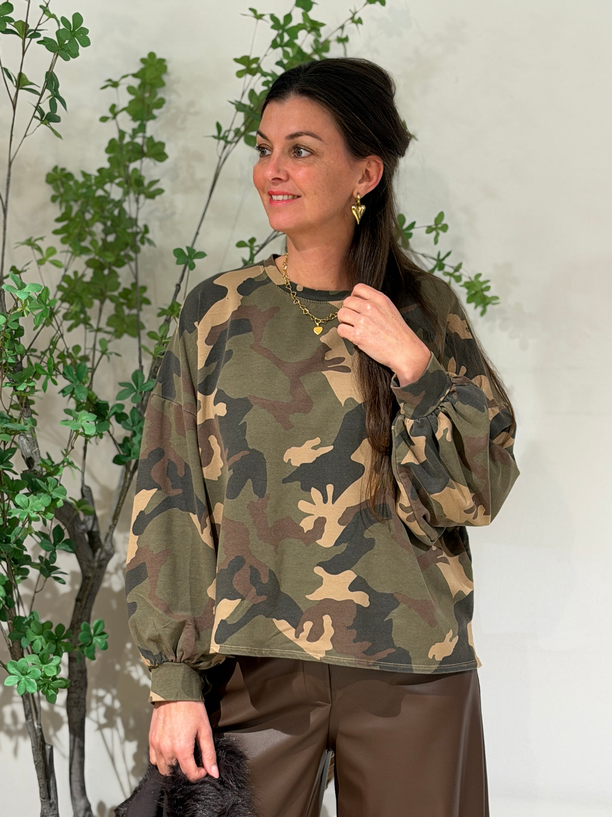 CAMO SWEATER