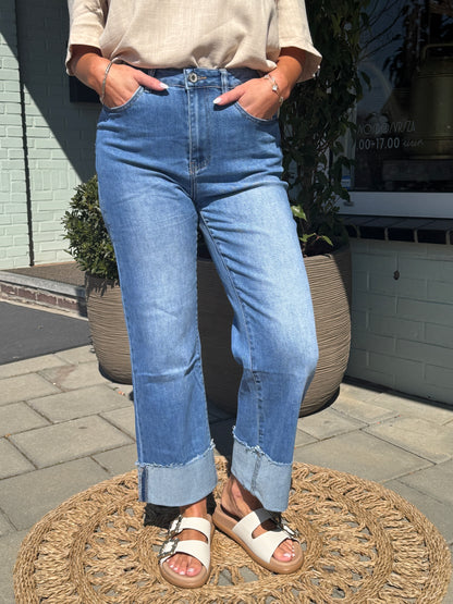 Wide 7/8 Jeans