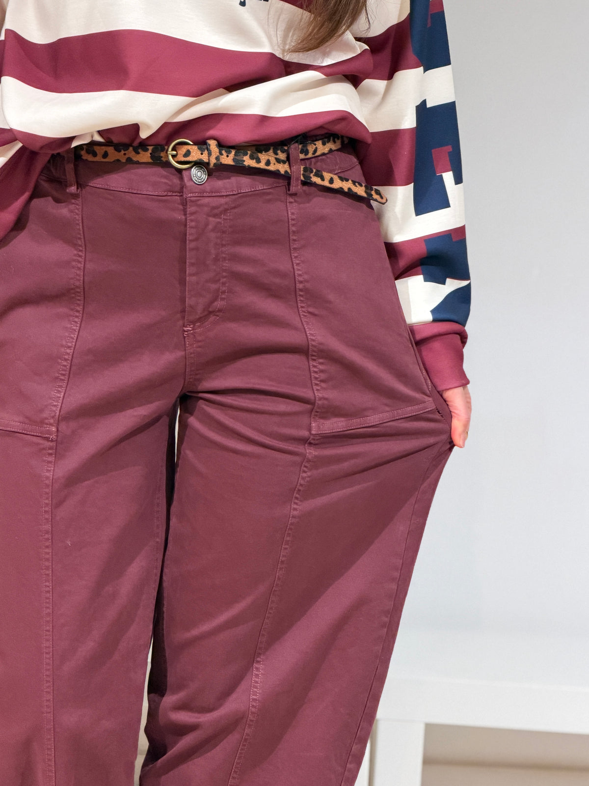 LENA BARREL JEANS - BORDEAUX