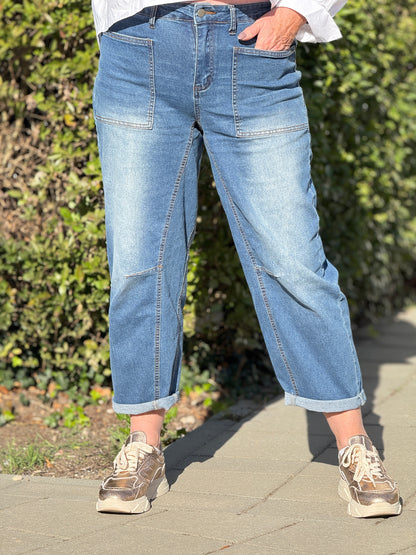 BARREL Jeans