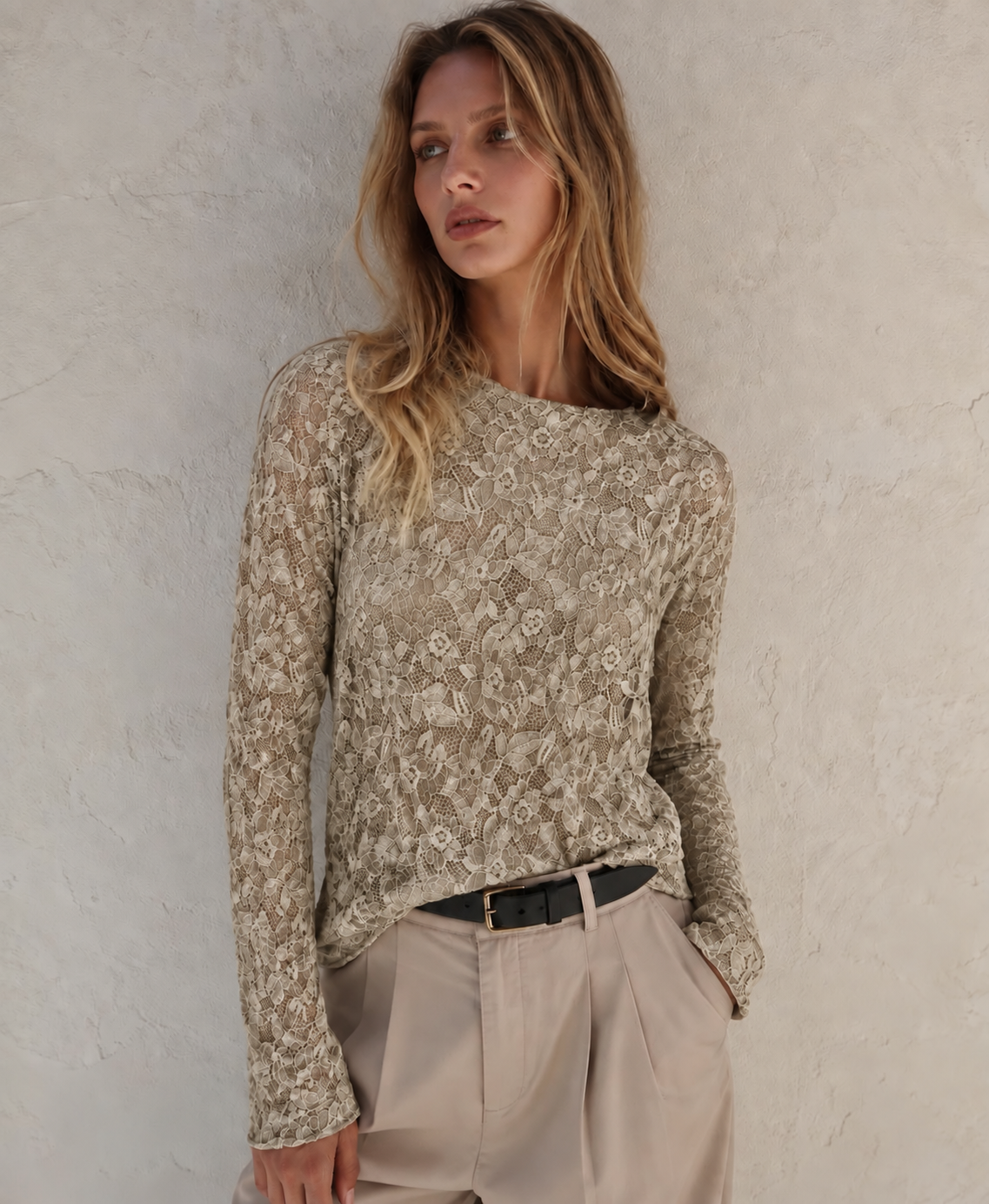 LACE LONGSLEEVE - BEIGE