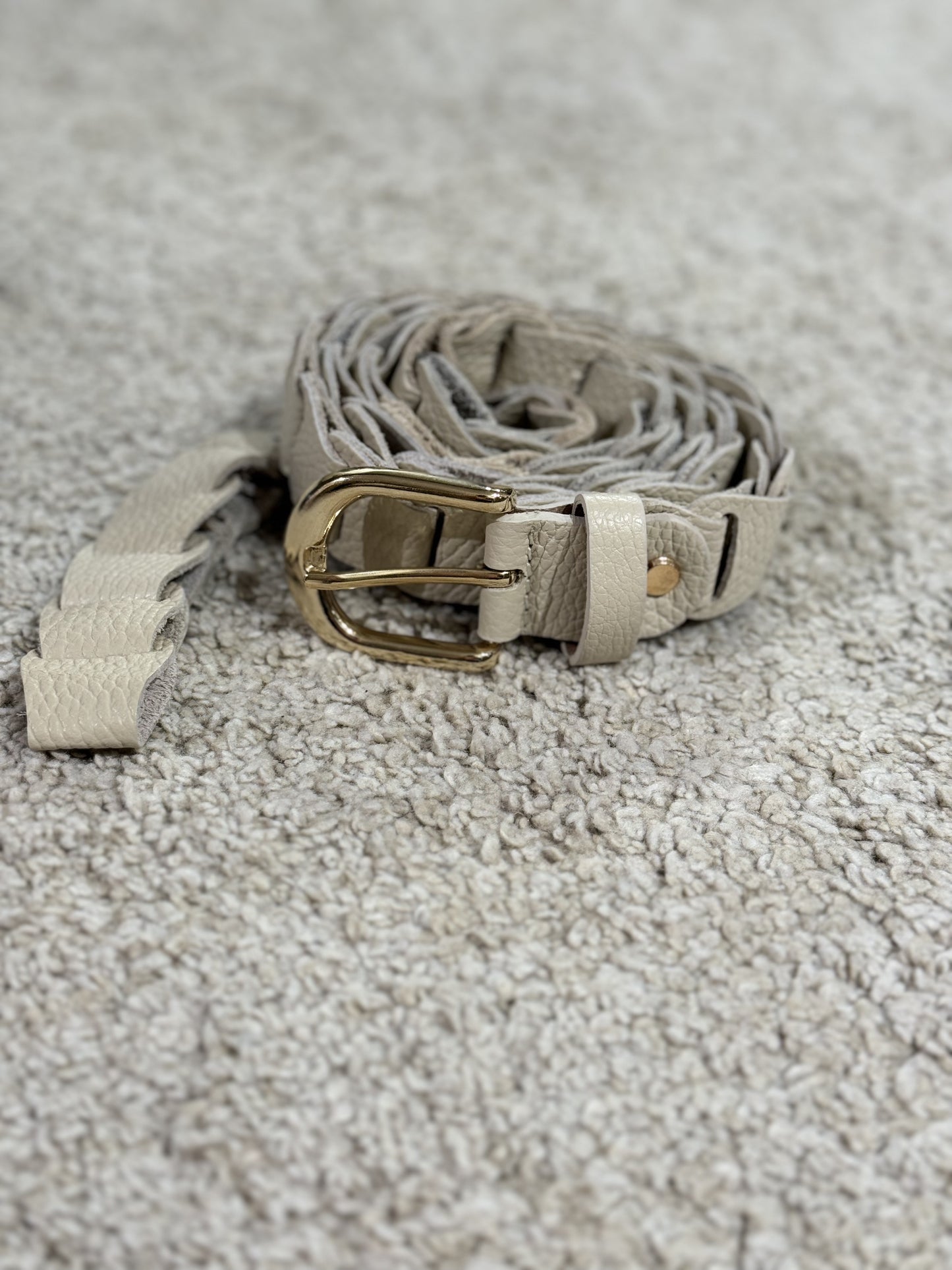 Berna Riem - Beige