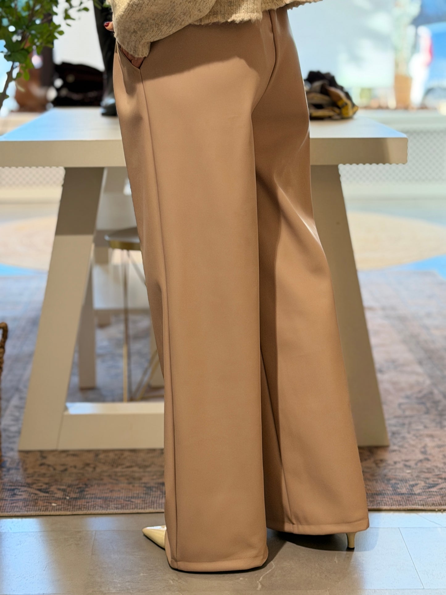 ELLA Leatherlook Broek - Beige