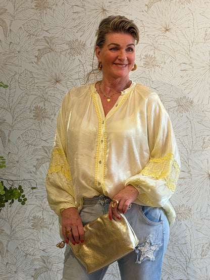 ESMÉ Satin Blouse - Geel