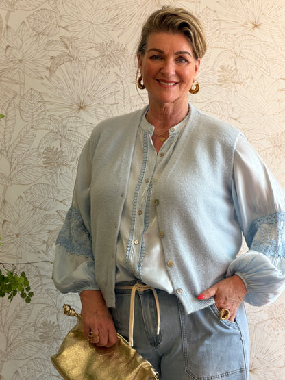 ESMÉ Satin Blouse - Blauw