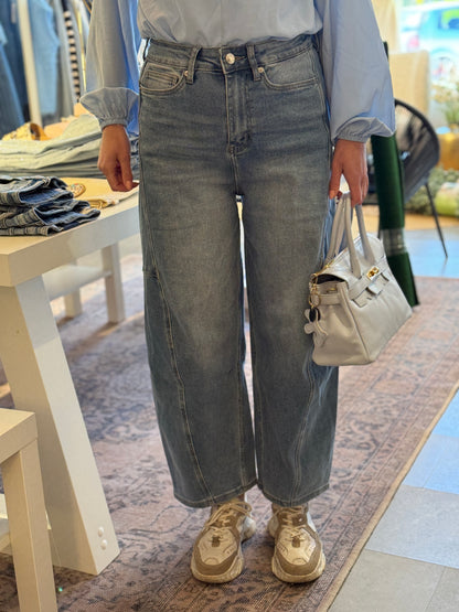 Balloon Jeans