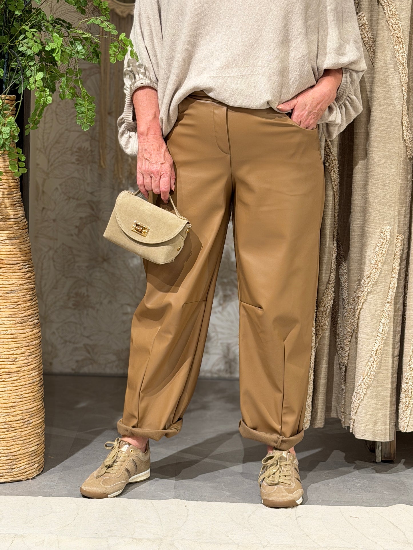 LEATHERLOOK BALLOON - CAMEL