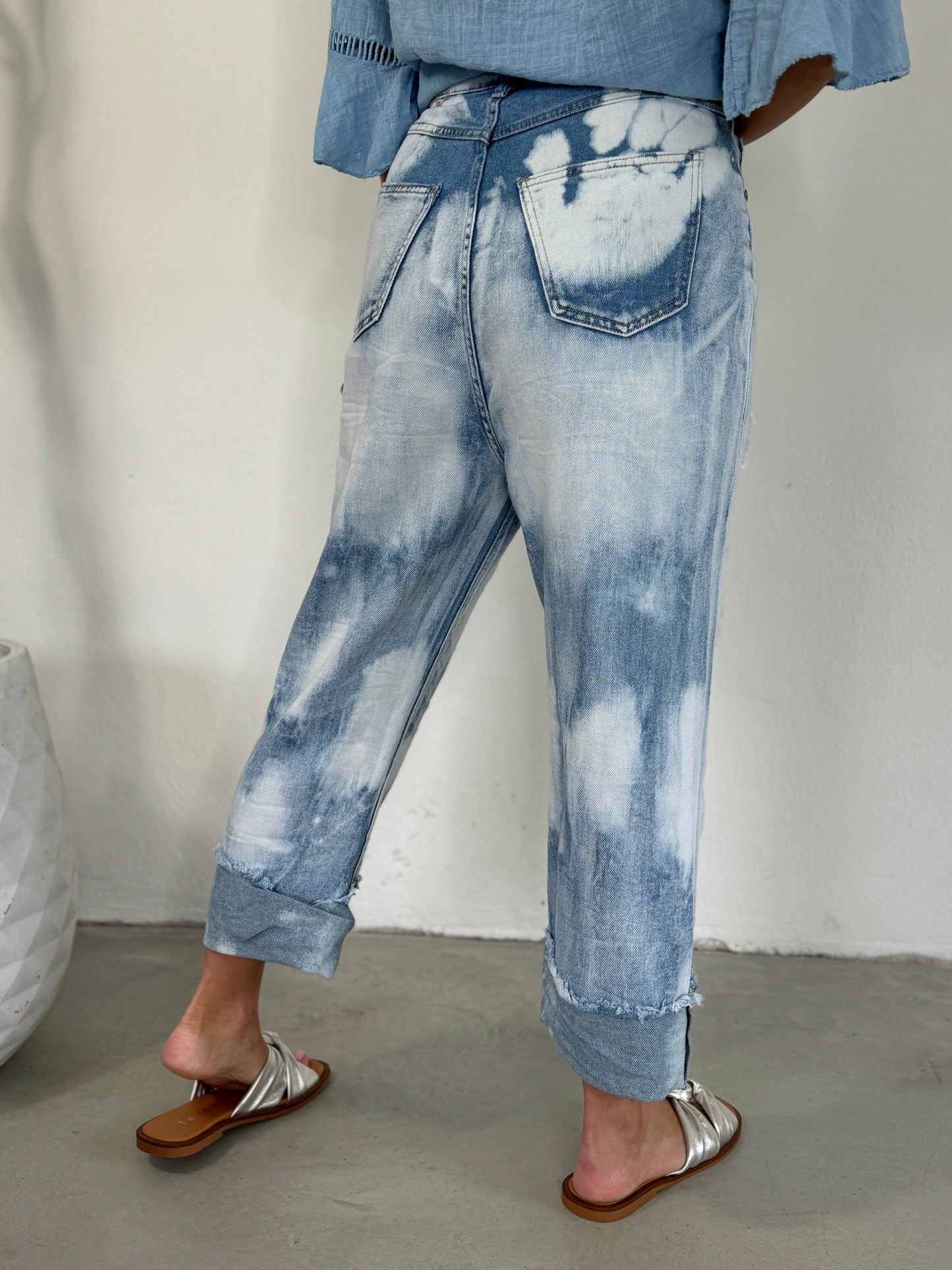 Woman Wide Jeans